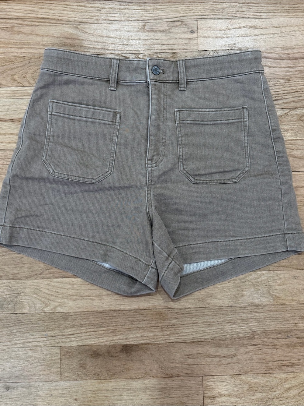 Faherty Stretch Patched Pocket Shorts